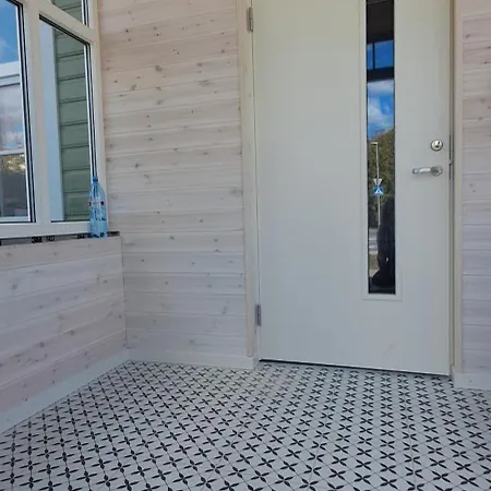 Hobupostijaama Kuelaliskorter Apartment *